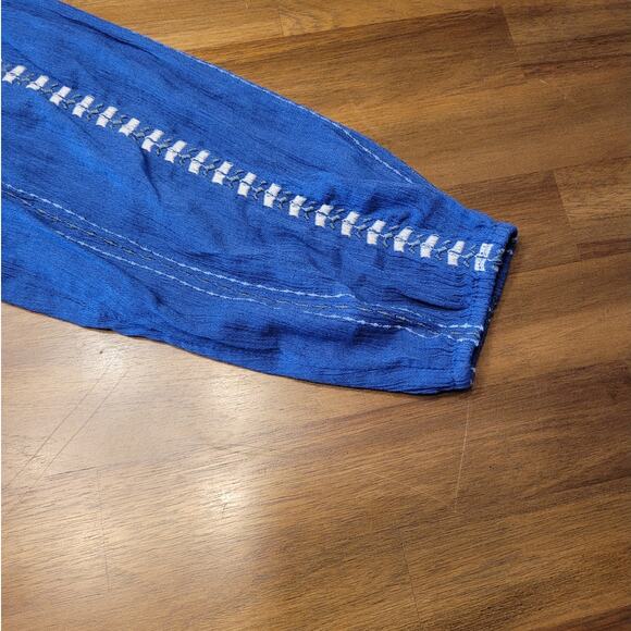 J. Jill Blue Embroidered Peasant Blouse Long Sleeve Medium EUC - Picture 12 of 13